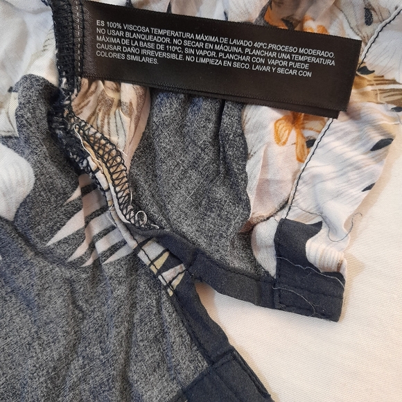 ● Denim & Flower | Button down Shirt - Picture 9 of 9